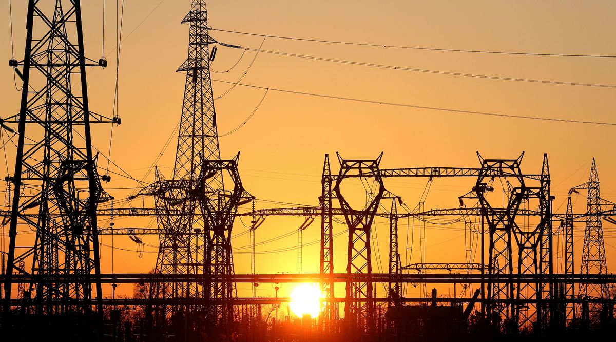 Sector energético, pieza fundamental para el desarrollo empresarial y social: Académico