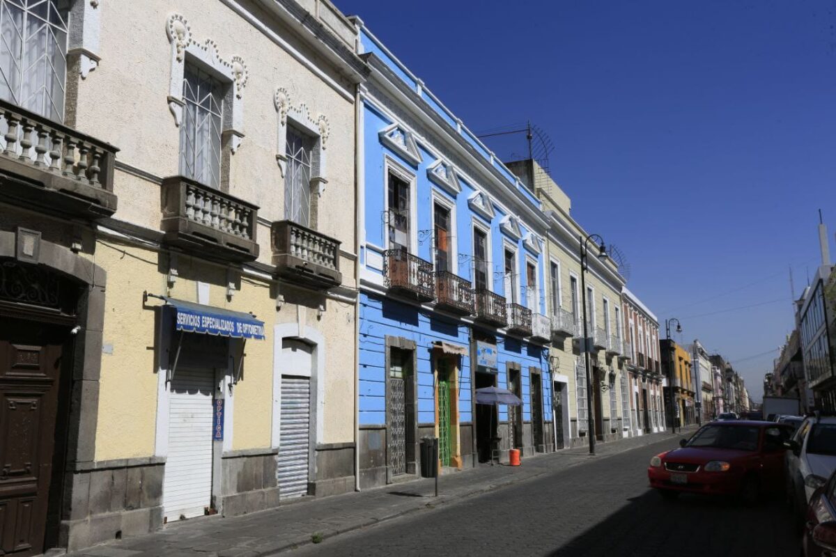 Presentan nuevo catálogo de colores para fachadas de inmuebles del Centro Histórico