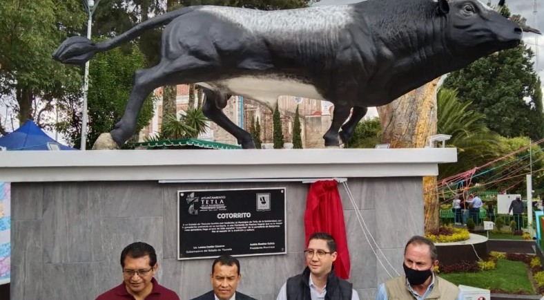 Andrés Ramírez asegura estar comprometido con la cultura del municipio de Tetla