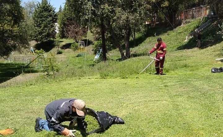 Ayuntamiento de Santa Cruz Tlaxcala realiza actividades de limpieza 