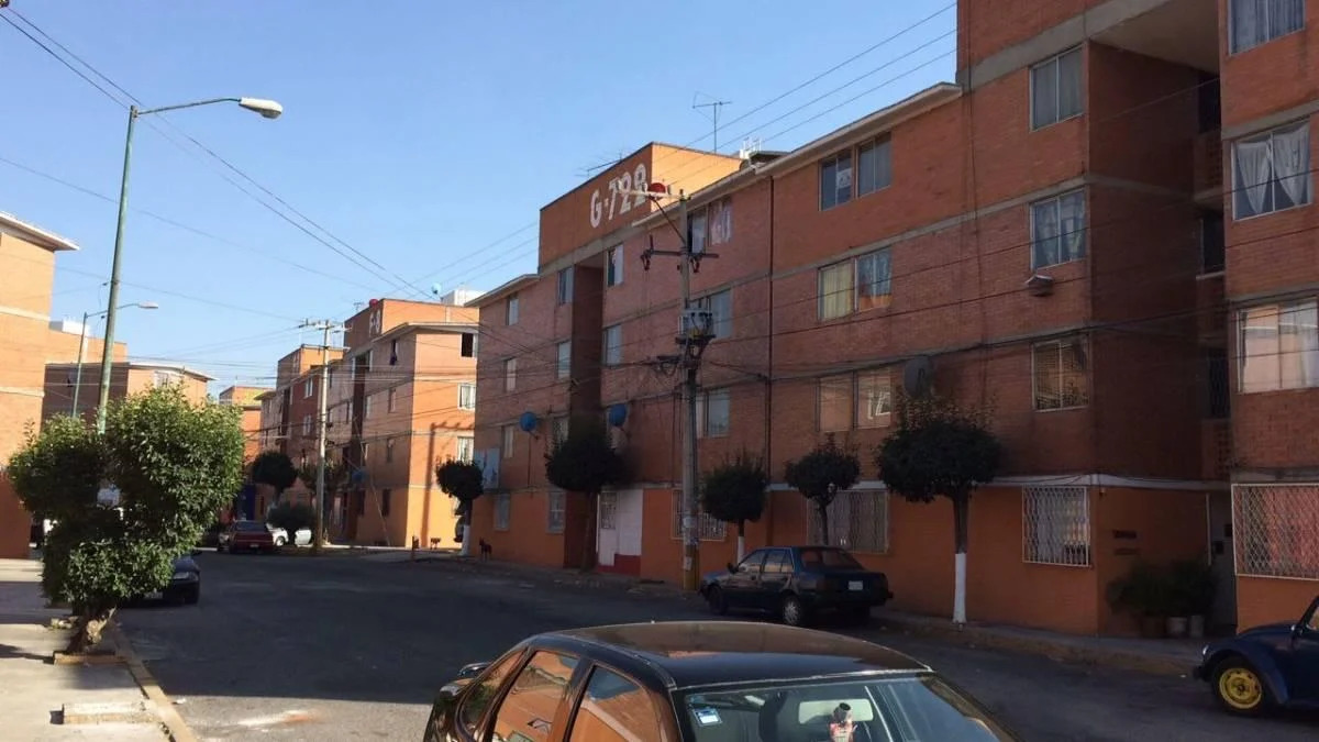 Es hallado sin vida un hombre al interior de su departamento; presuntamente se trató de un suicidio