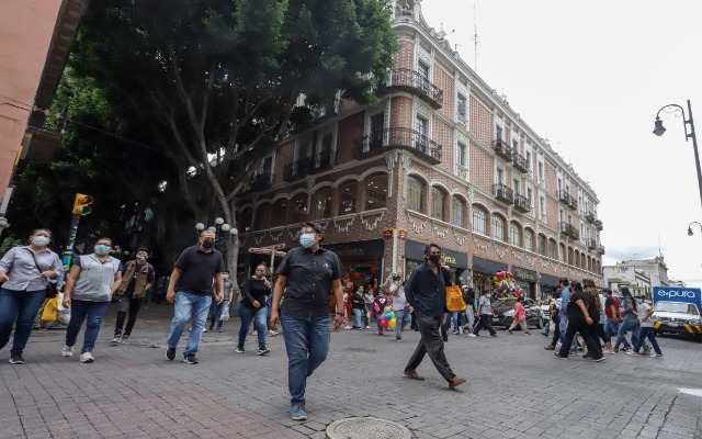 Contagios e ingresos a hospitales por Covid-19 incrementan en Puebla tras fin de semana