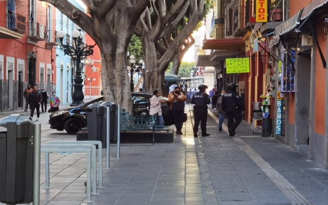 Gobierno estatal exige mayor participación de Policía Municipal para controlar ambulantaje en Centro Histórico
