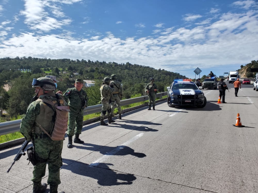 Operativo conjunto entre el Estado y la Federación frustra robo de cuatro tractocamiones en Sanctórum