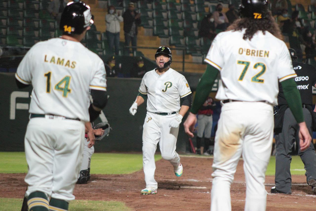 Espectacular remontada de Pericos para igualar serie ante Guerreros 