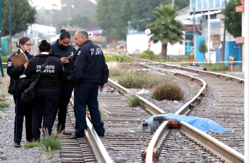Hombre es partido por la mitad tras ser atropellado por el tren en San Felipe Hueyotlipan