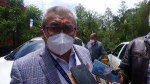 Municipios deben regular bares cercanos a escuelas: Sepe