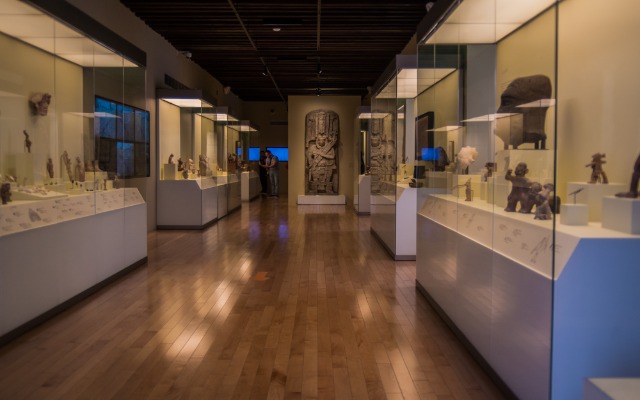 Confirma Barbosa compra de chips para colocar en piezas de 20 museos de Puebla