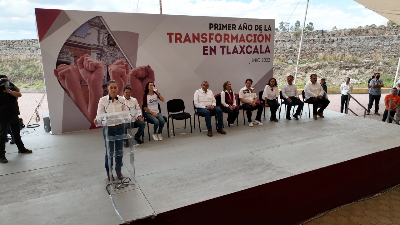 Jefa de gobierno de CDMX reconoce trabajo de Lorena Cuéllar