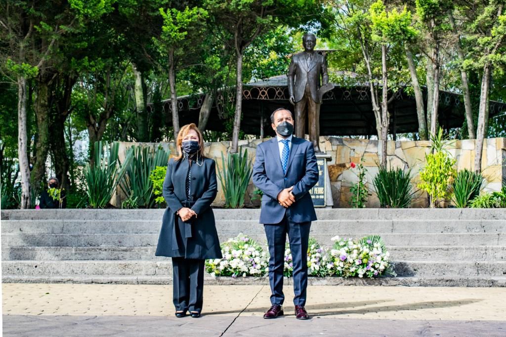 Conmemoran autoridades 41 aniversario luctuoso de Emilio Sánchez Piedras