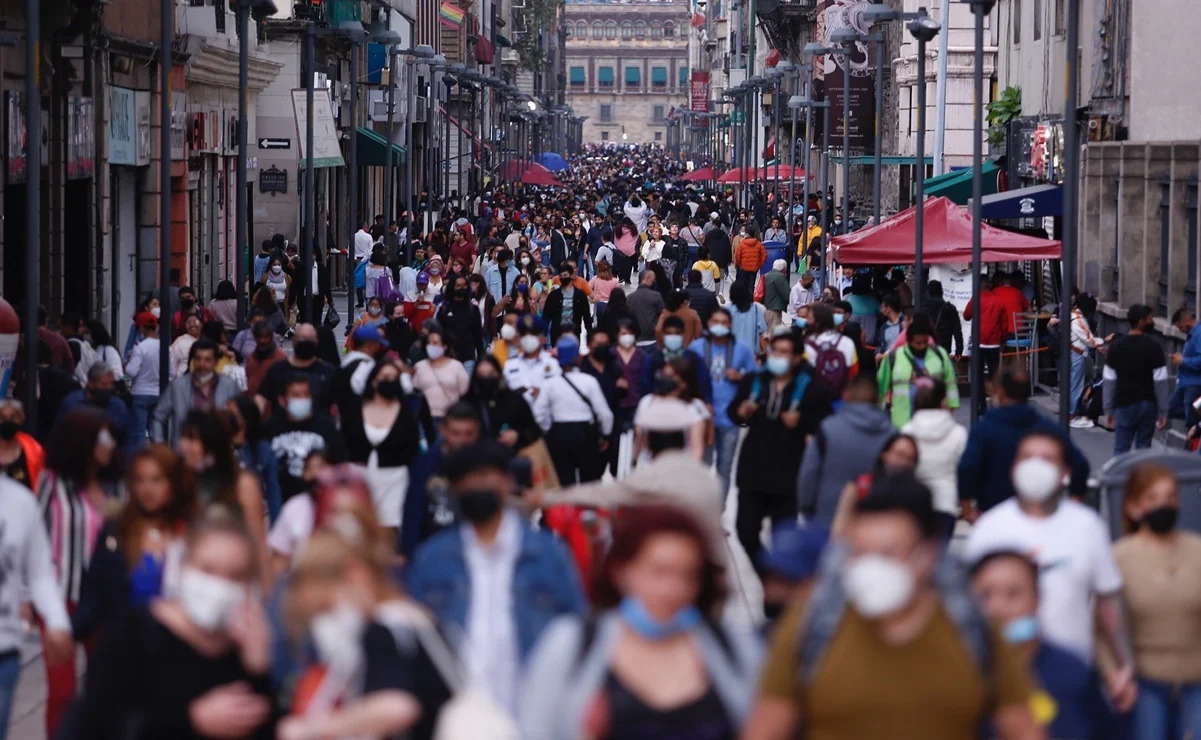 En las últimas horas México registró 8 decesos y 2 mil 582 contagios más de Covid-19