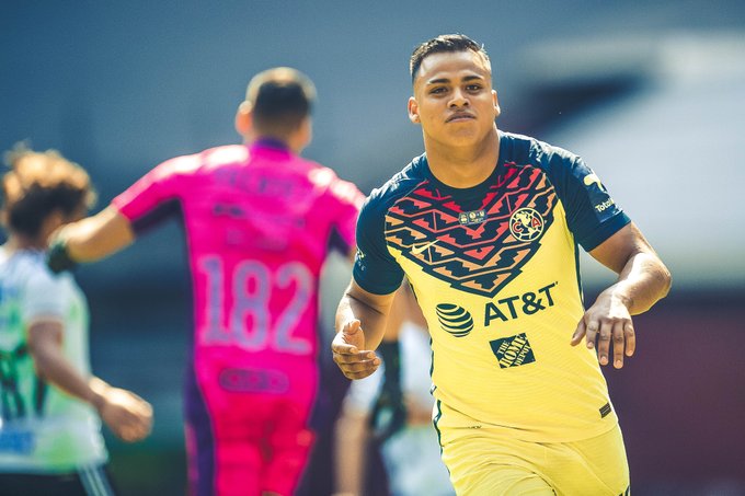 El poblano Román Martínez hizo doblete con el América 