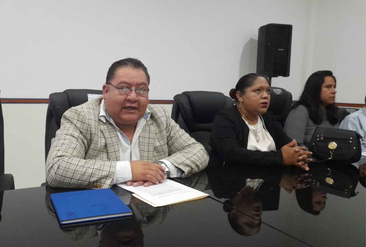 Regidores de los Reyes de Juárez salen en defensa del alcalde 