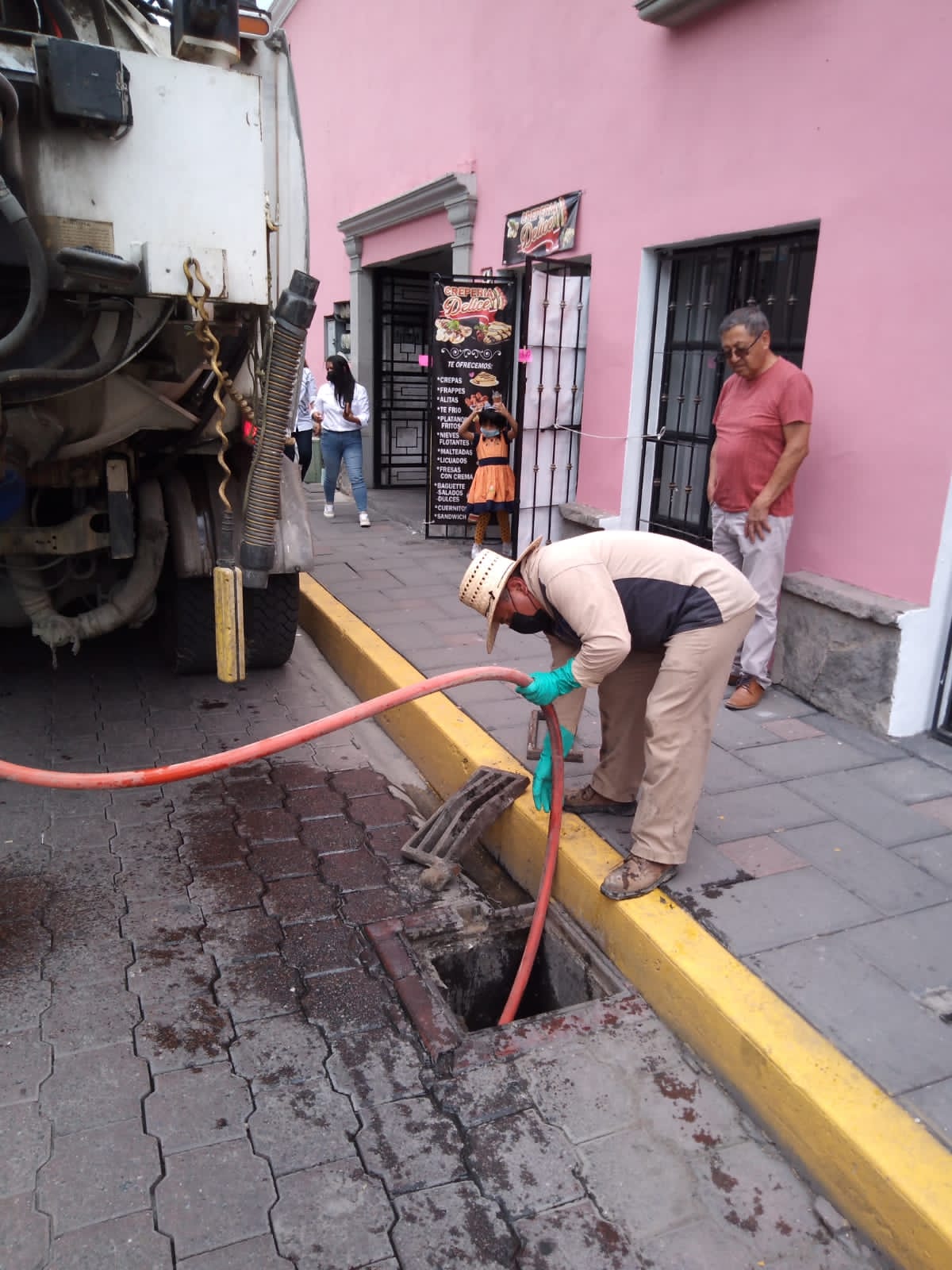 CAPAM trabaja en al ciudad de Tlaxcala para evitar inundaciones