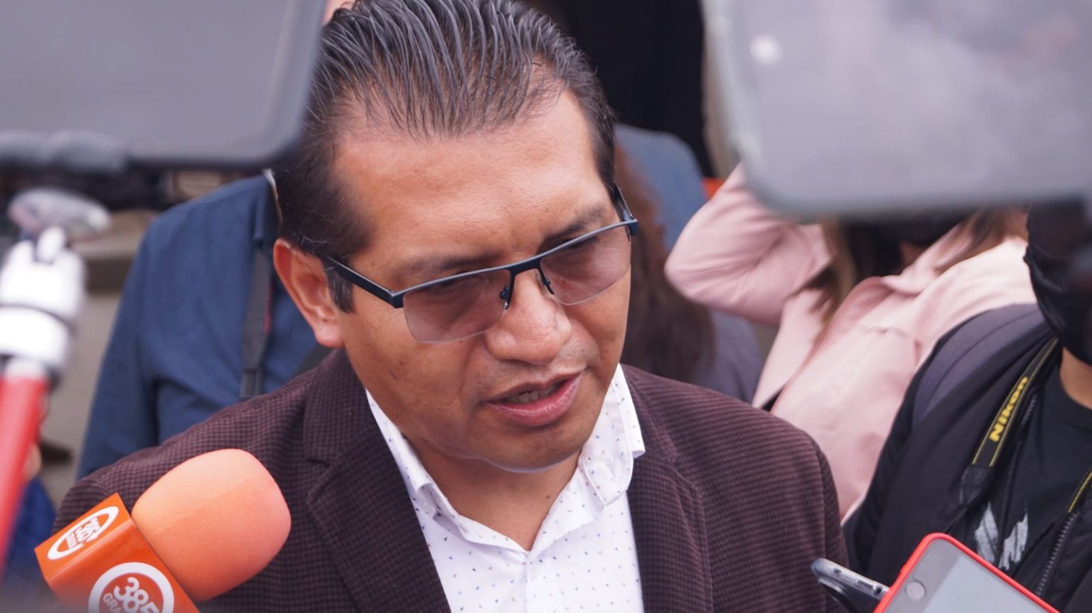 No habrá vacunación en escuelas para menores de 12 años: Carlos Luna