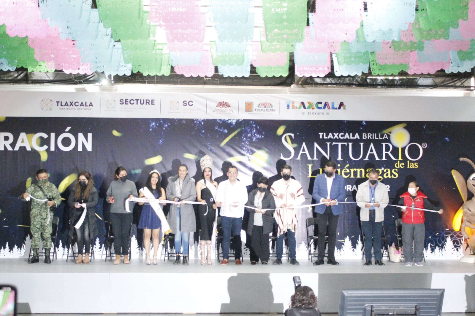 Inauguran temporada de avistamiento de luciérnagas