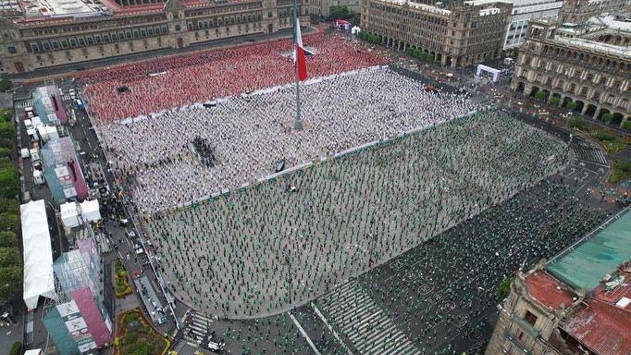 México logra Récord Guinness por clase de box más grande del mundo