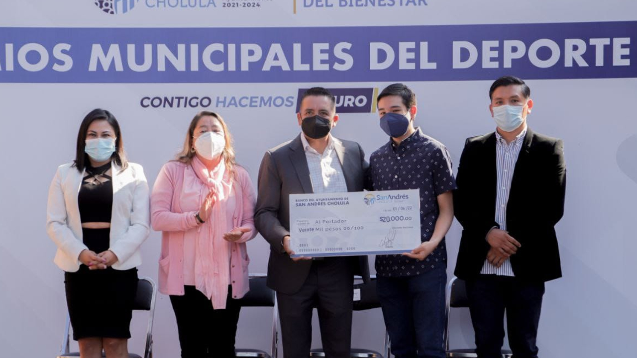 En San Andrés Cholula fueron entregados los Premios Municipales del Deporte 