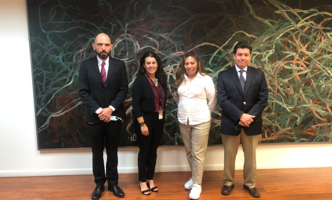 Trabajo en conjunto gobierno de Tlaxcala y consulado en Los Ángeles 