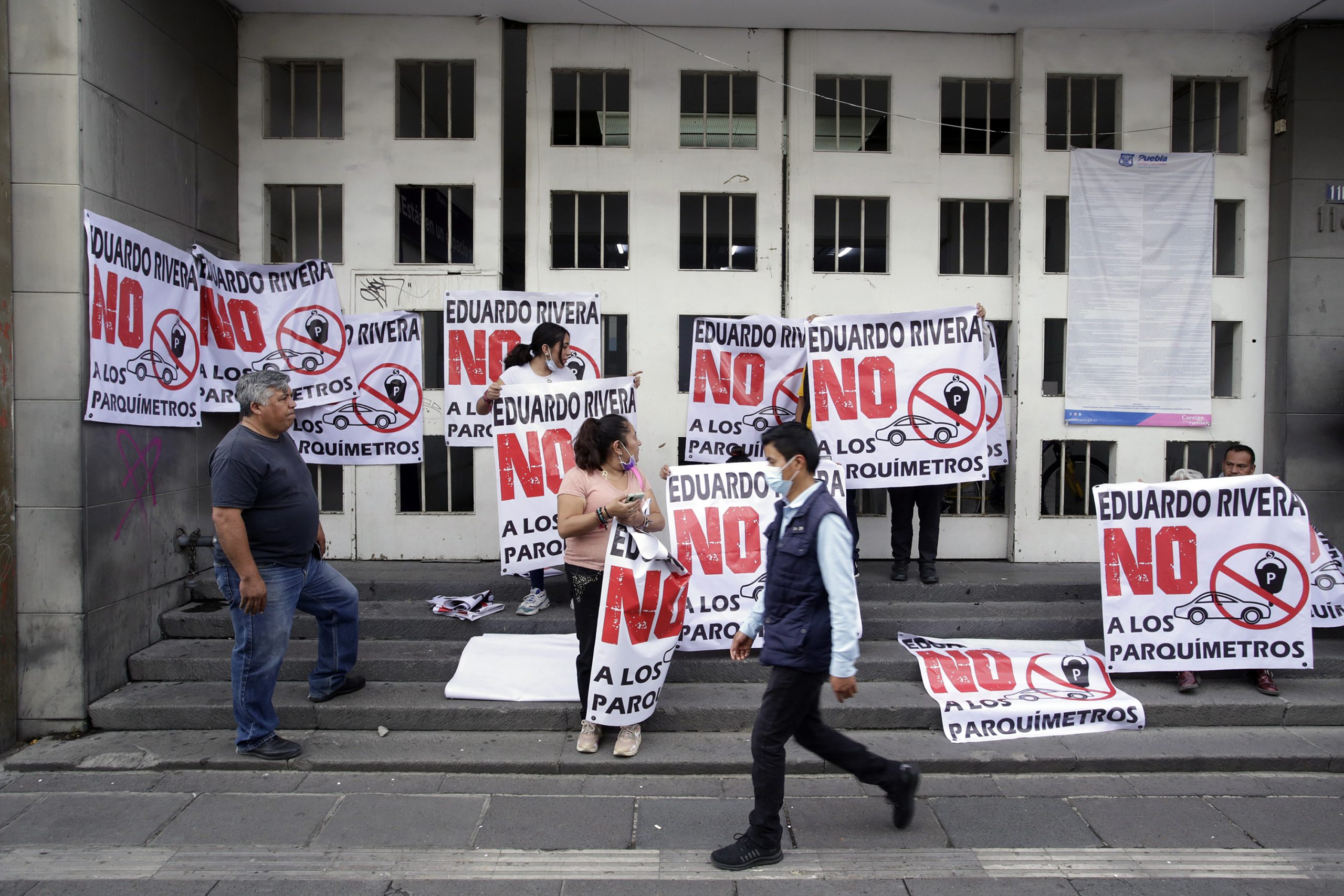Manifestaciones contra parquímetros son mínimas asegura Eduardo Rivera