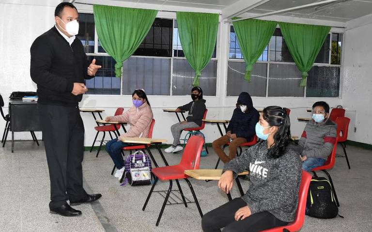 Aún sin analizarse en Tlaxcala adelanto del fin de curso escolar por aumento de contagios covid-19