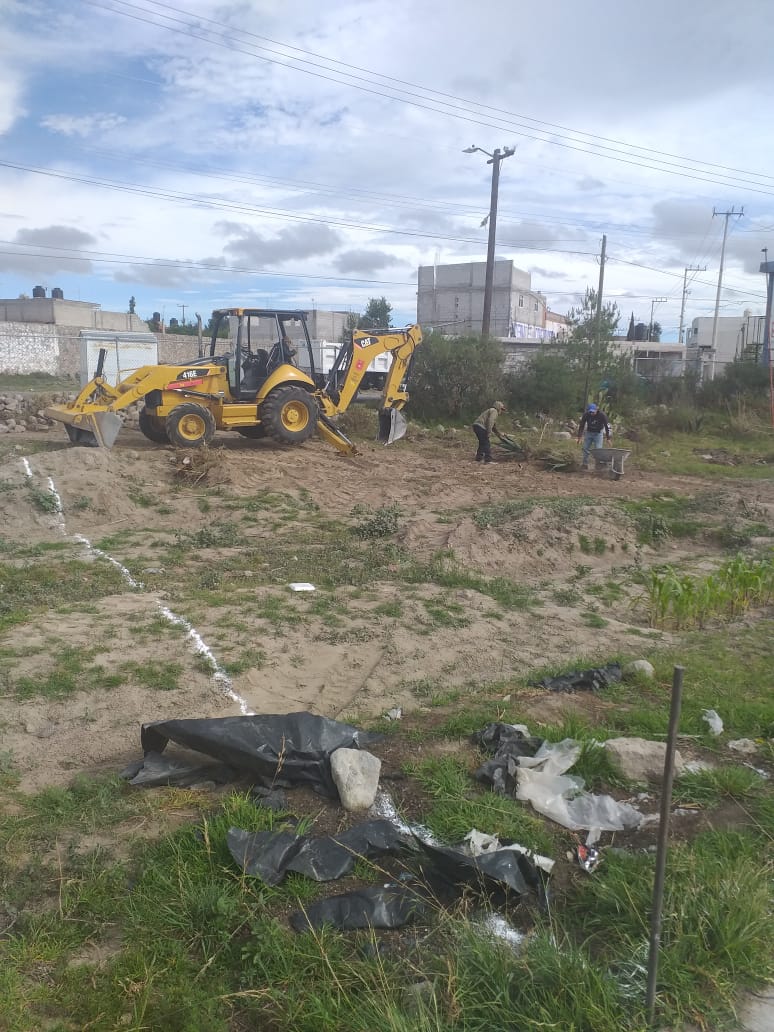 Alcalde de Ixtenco destruye huertos de CBTA 134