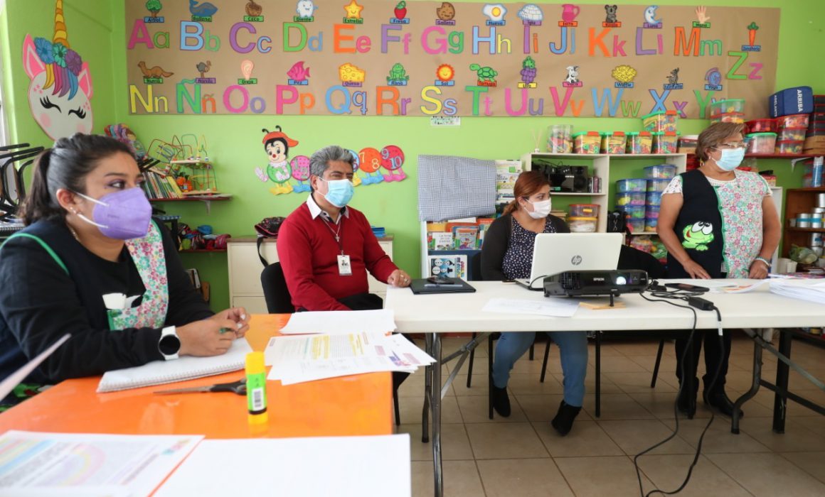 Realizan autoridades educativas último consejo técnico escolar 
