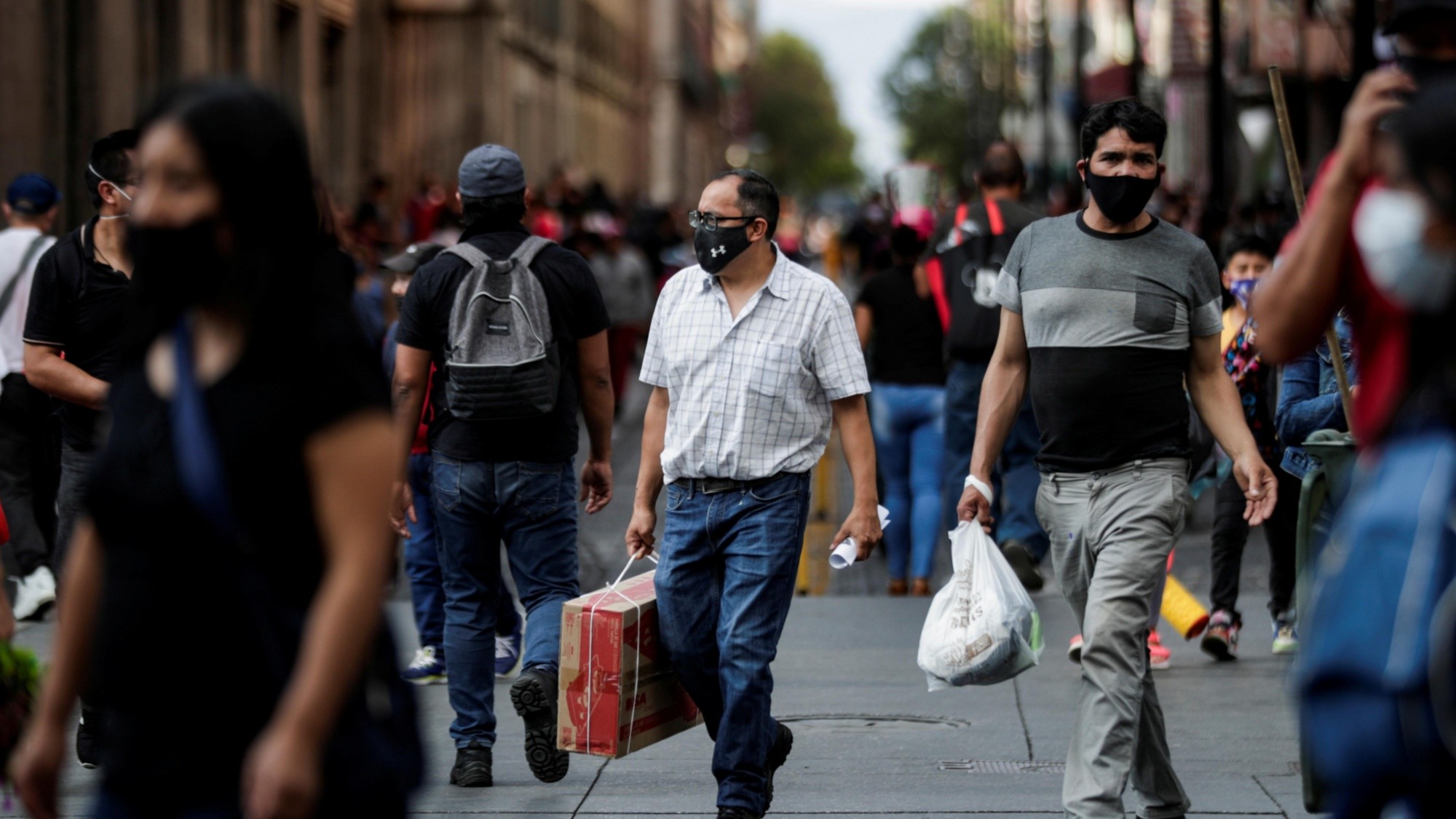 México suma en las últimas horas 5 mil 883 casos nuevos y 4 defunciones por Covid-19