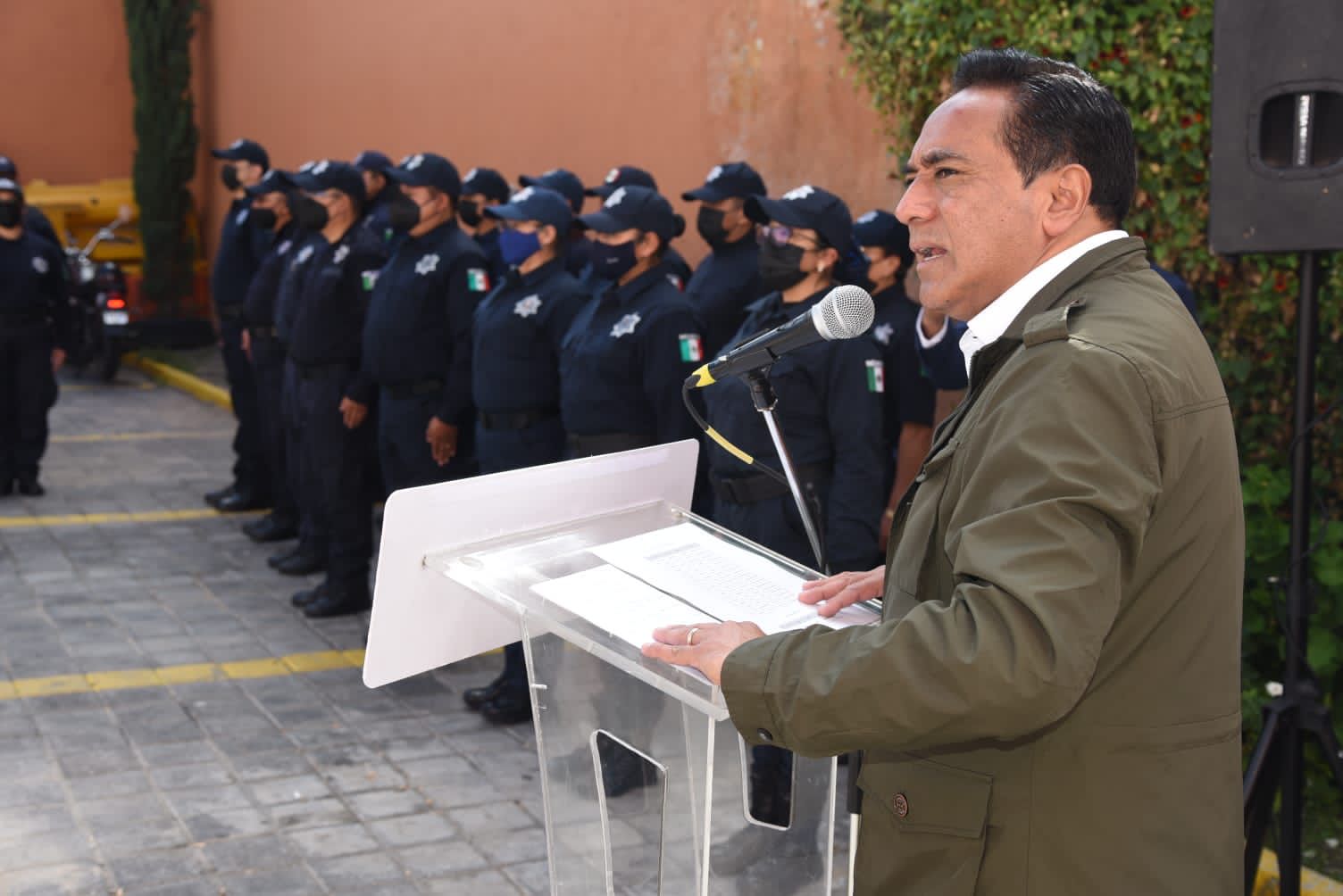 Alcalde de Tlaxcala presenta a los nuevos integrantes de la policía