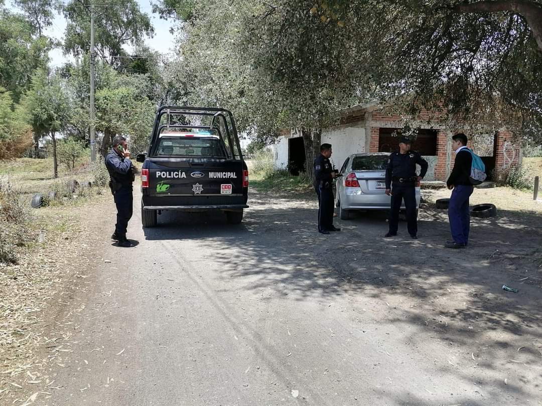 En persecución, policía de Zacatelco recupera vehículo robado