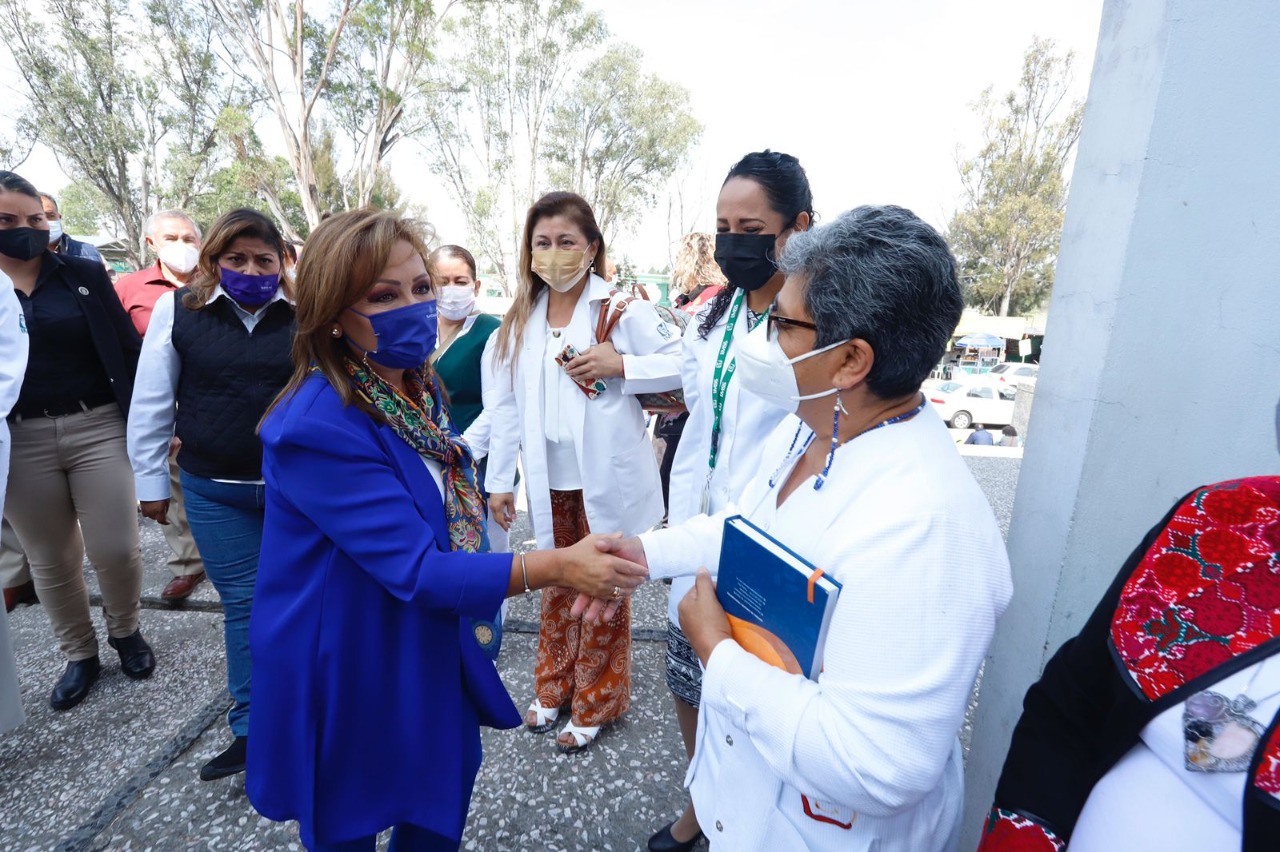 Supervisa gobernadora Lorena Cuéllar proceso de transformación a IMSS-BIENESTAR en hospital de Tzompantepec