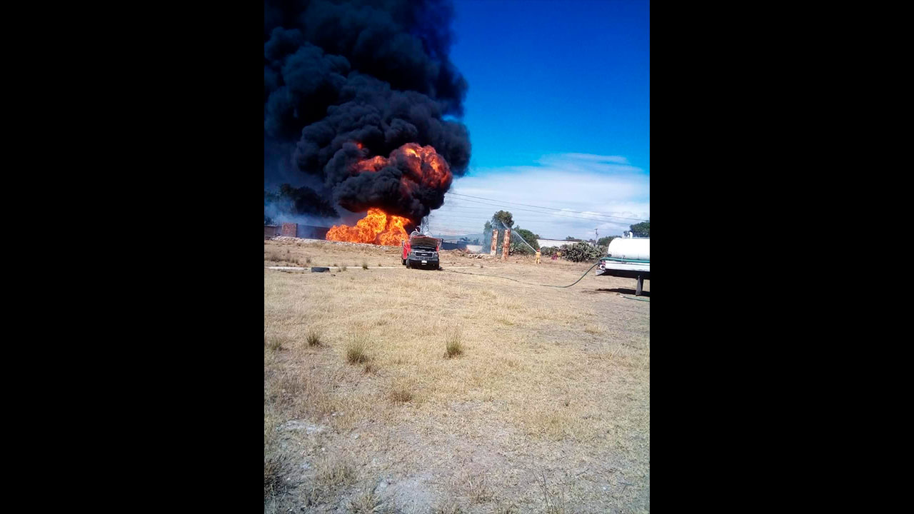 Realizan quema controlada de gas natural en Quecholac 