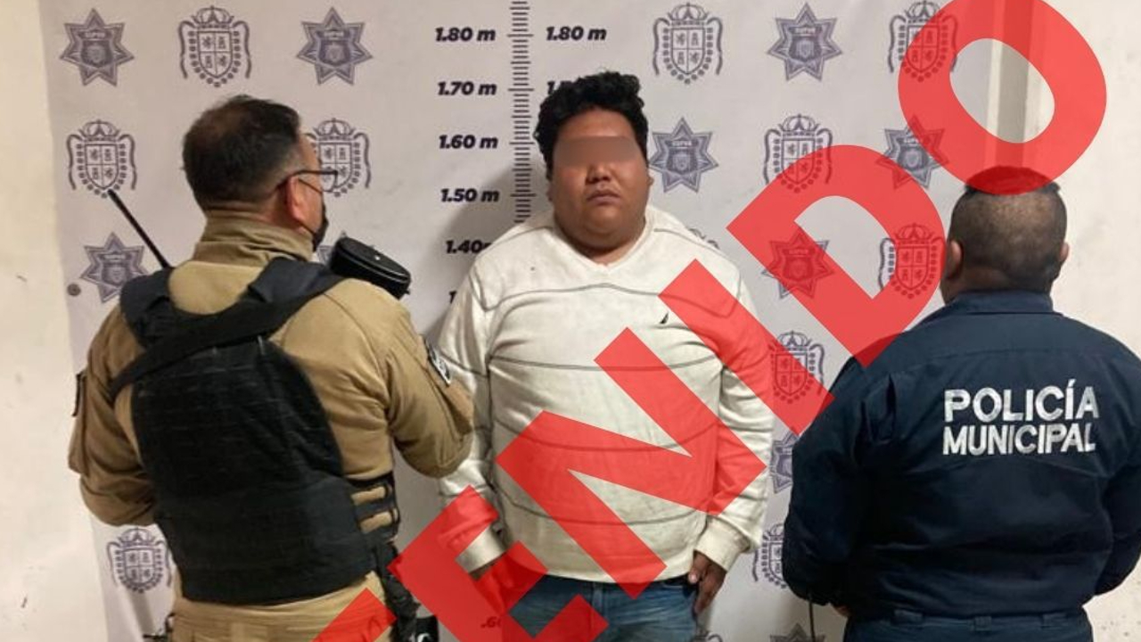 Policías de Cuautlancingo y San Pedro Cholula detuvieron a un par de integrantes de una banda delictiva dedicada al asalto de Oxxos 