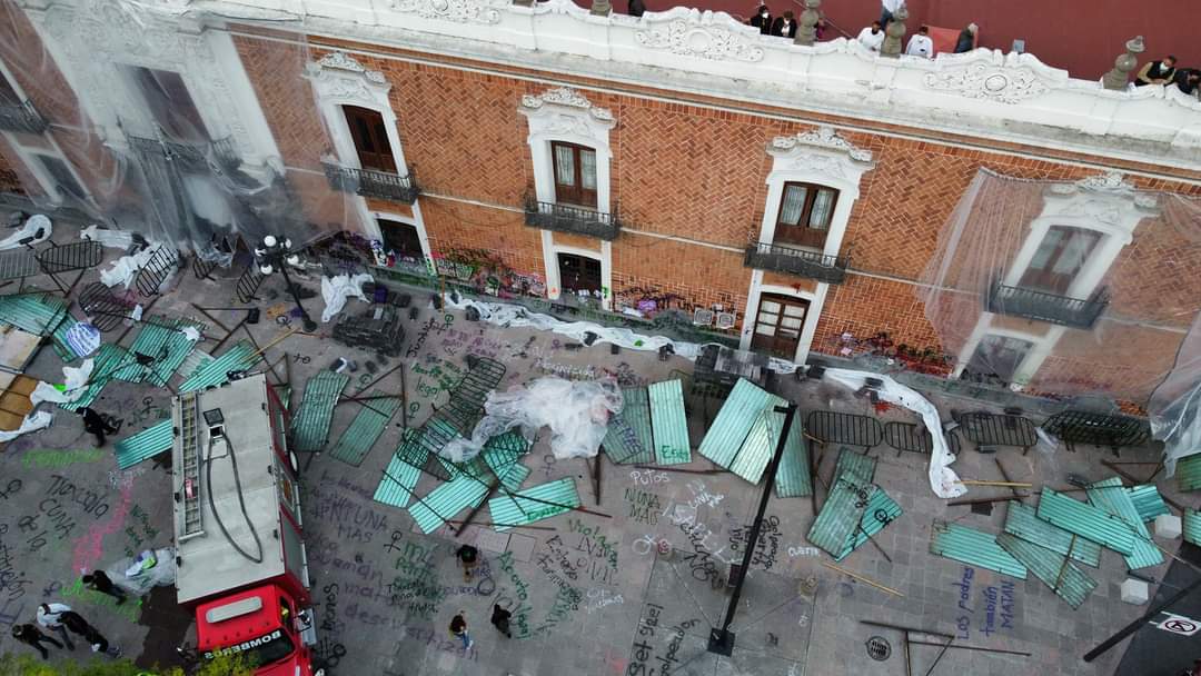 “Bloque negro” el responsable de la violencia el 8M
