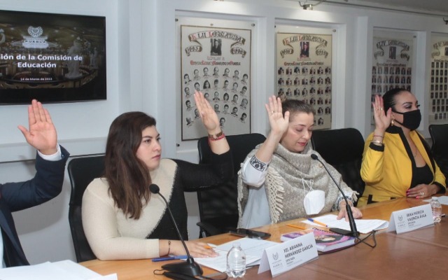 En comisiones, Congreso avala permanencia de programa Escuelas de Tiempo Completo