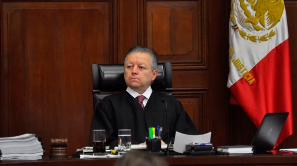 Caso Gertz Manero: presidente de la SCJN propone analizar amparo liso y llano para Alejandra Cuevas