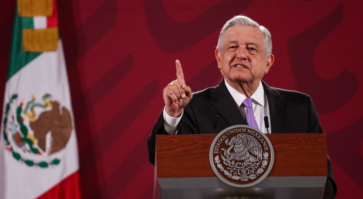 AMLO consultará con Secretaria de Salud eliminar el uso del cubrebocas en el resto del país como lo ha hecho Nuevo León