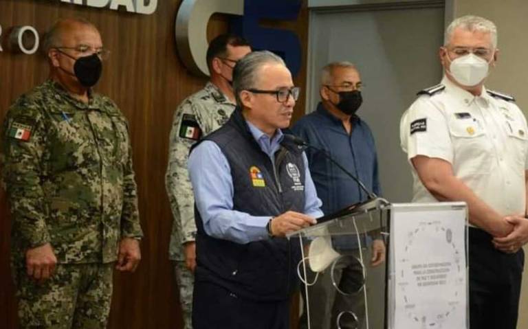 Detienen en Cancún a 11 presuntos integrantes del CJNG y rescatan a tres personas secuestradas