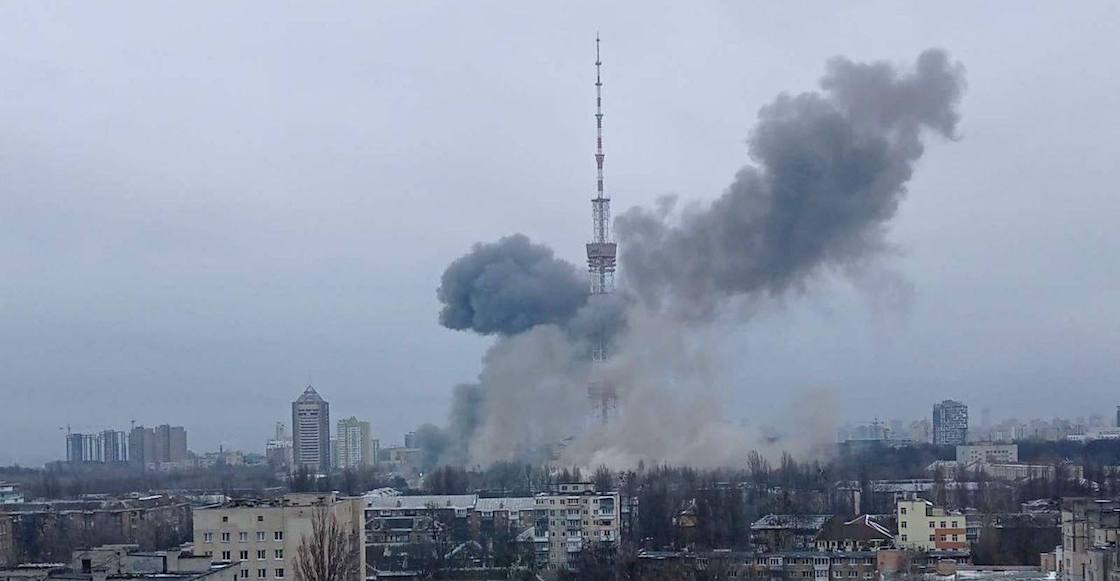 Rusia bombardea torre de televisión de Kiev tras advertir a los civiles, se reportan algunos muertos