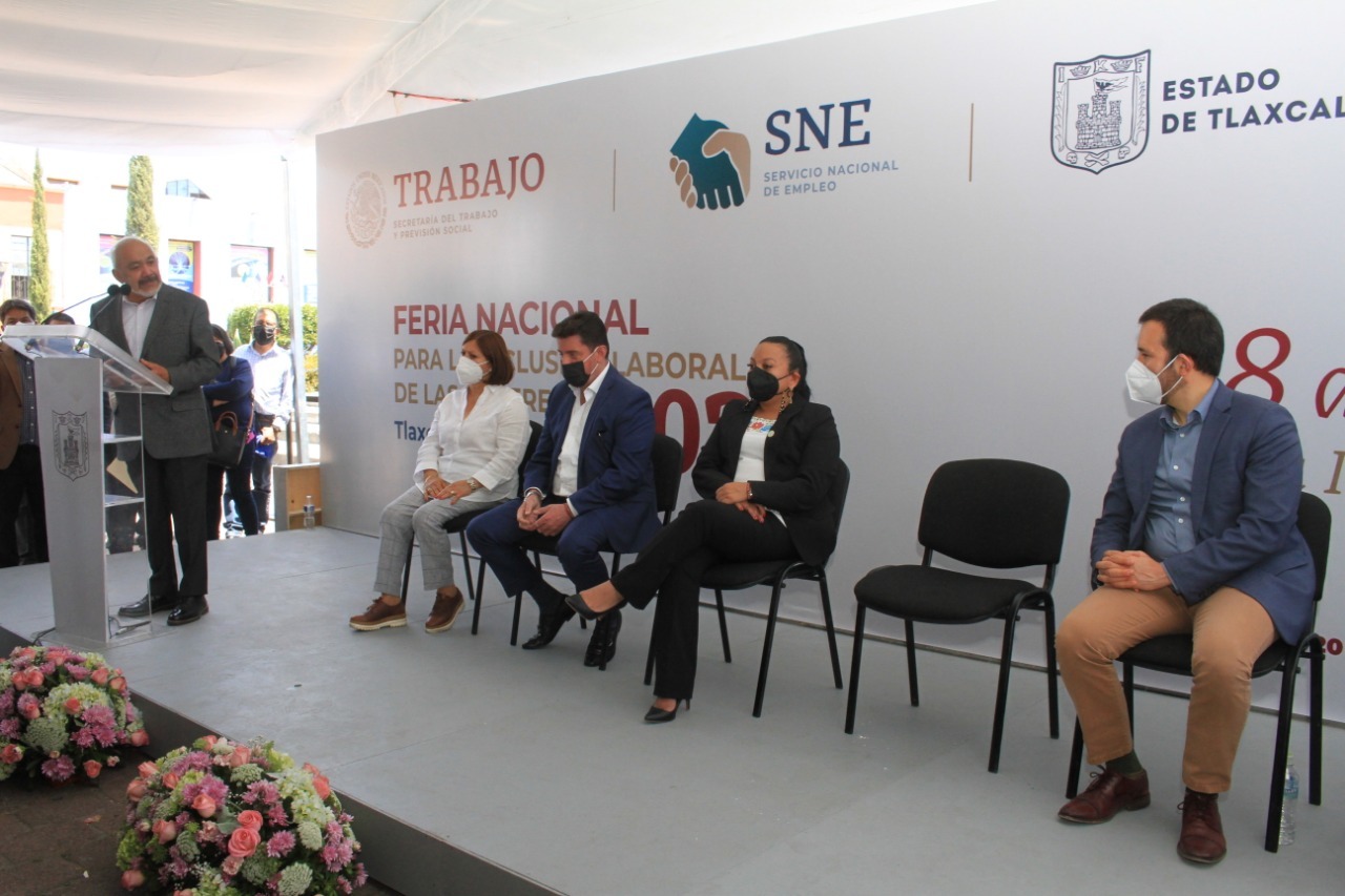 Efectúan Feria Nacional de Empleo para la Inclusión Laboral de las Mujeres en Tlaxcala
