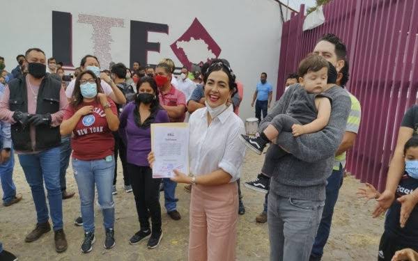 Nydia Cano se une a MORENA para desarrollar la educación digital en Tlaxcala