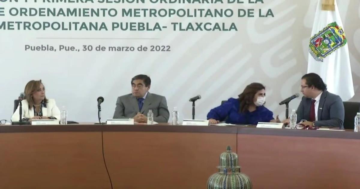 Acuerdan gobiernos de Tlaxcala y Puebla trabajo conjunto para saneamiento del río Atoyac