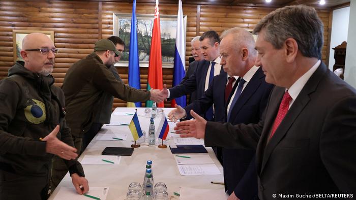 Rusia y Ucrania reanudan nuevas negociaciones para un "alto al fuego"