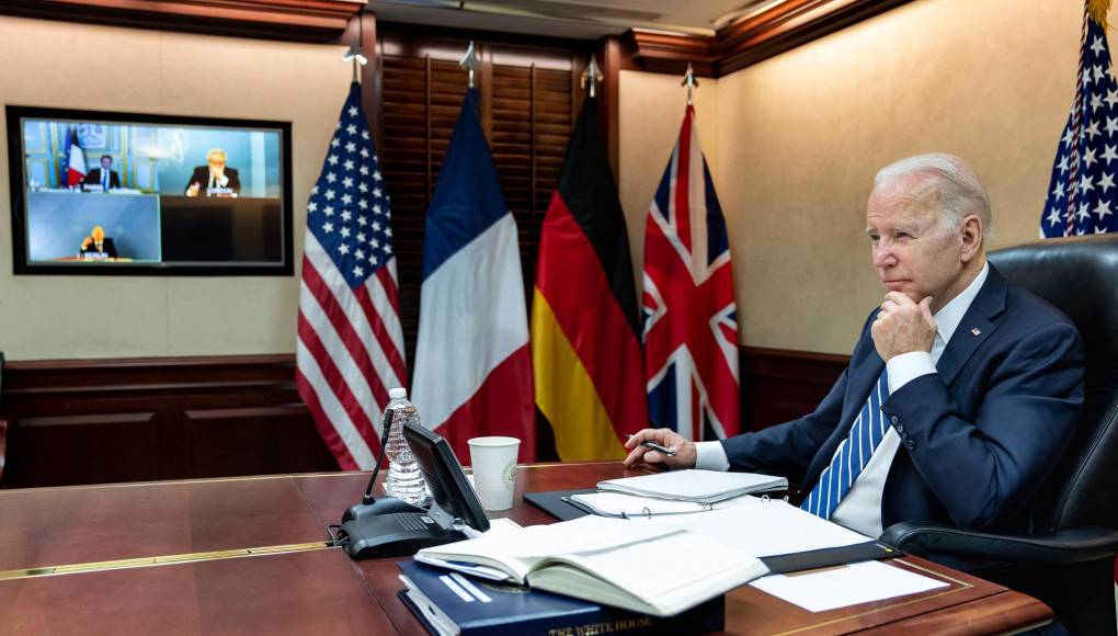 Prohíbe EEUU la importación de petróleo y gas ruso por conflicto en Ucrania