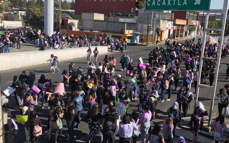 En Tlaxcala se lleva a cabo la marcha por el 8M