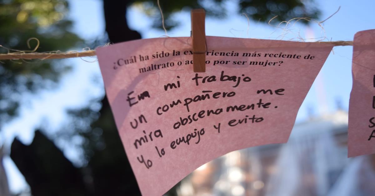 Estudiantes de la UATx denuncian acoso a través de un Tendedero