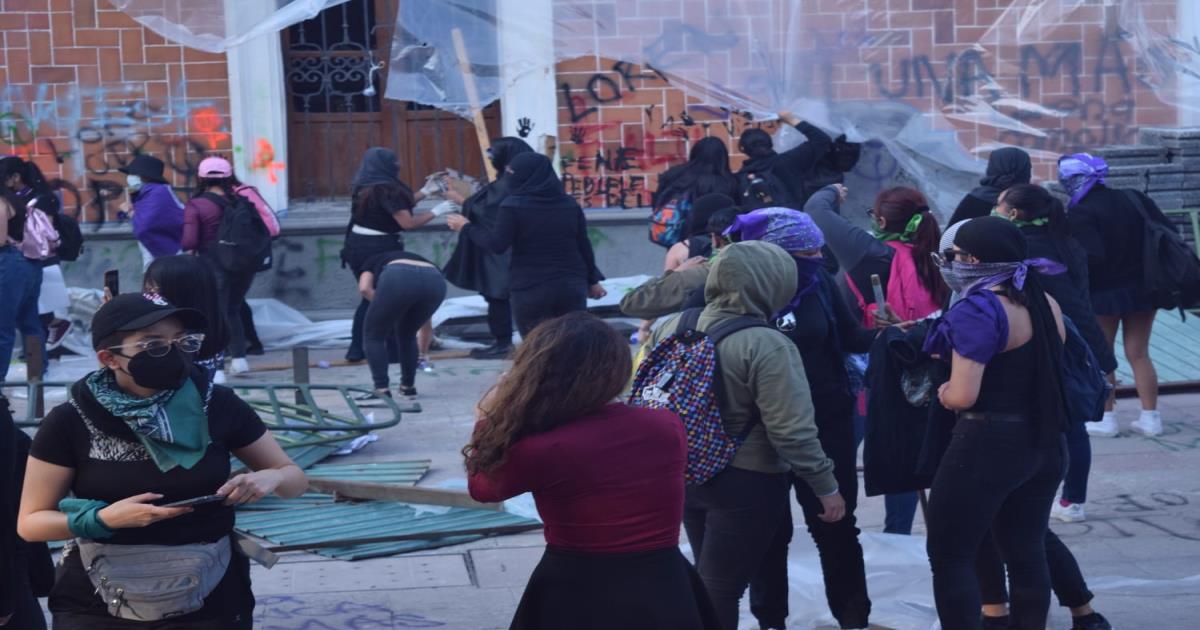 Actos vandálicos en la marcha del día internacional de la mujer no son tlaxcaltecas: ciudadanos