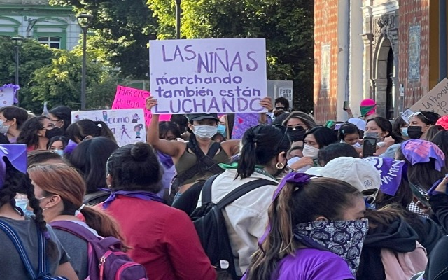 26 municipios de Puebla celebraron marchas por el Día Internacional de la Mujer con saldo blanco