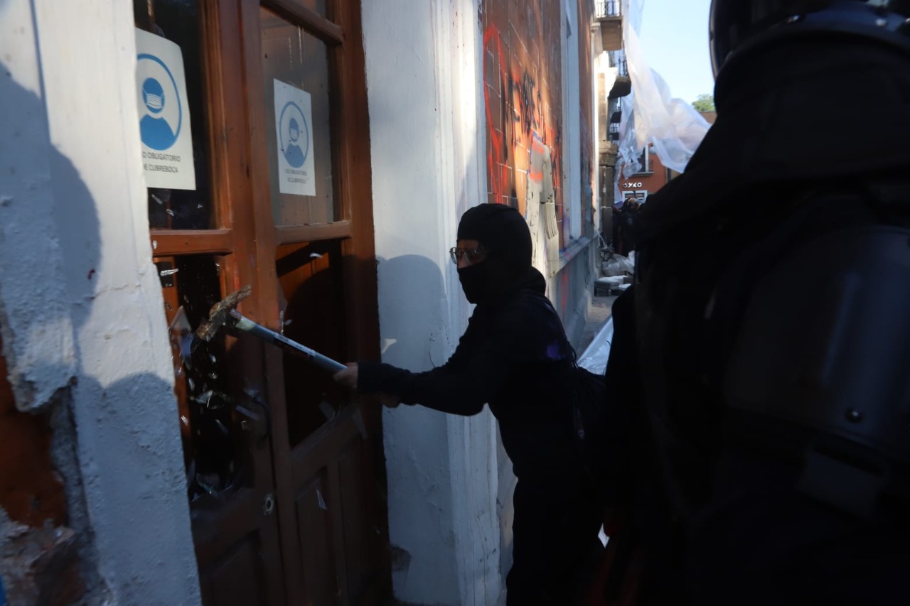 Gobierno de Tlaxcala informa que no existe reporte de lesionadas, denuncias de agresiones o detenciones de mujeres durante marcha