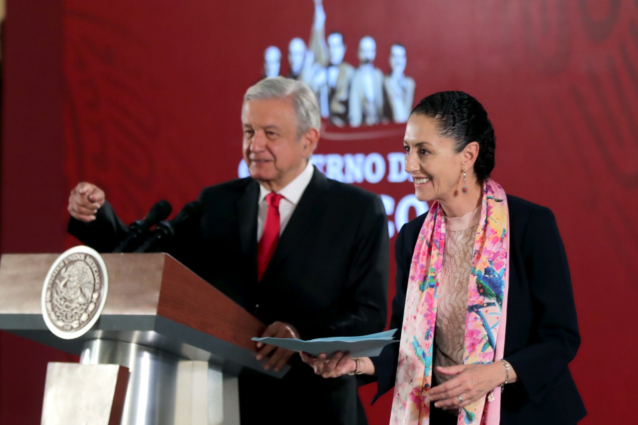 AMLO expresa su respaldo a Sheinbaum a horas de presentarse el informe de DNV sobre la L12